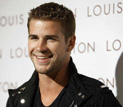 Liam Hemsworth spotted partying with Ashley Greene