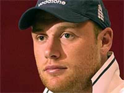 Flintoff needs to modify his bowling action: Fleming