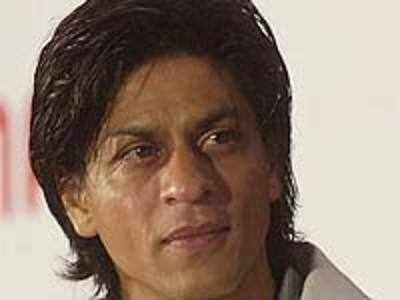 Shah Rukh says Chak De India at The Oval
