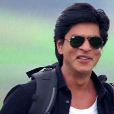 SRK’s beautiful moment with Farah Khan | Hindi Movie News - Times of India