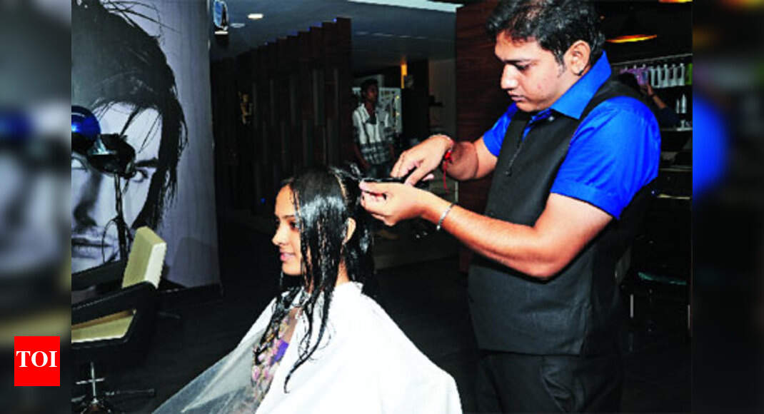 Zion Spa and Salon give makeover to Ahmedabad Times Fresh Face 2013