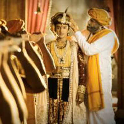 Crowning ceremony in Maharana Pratap