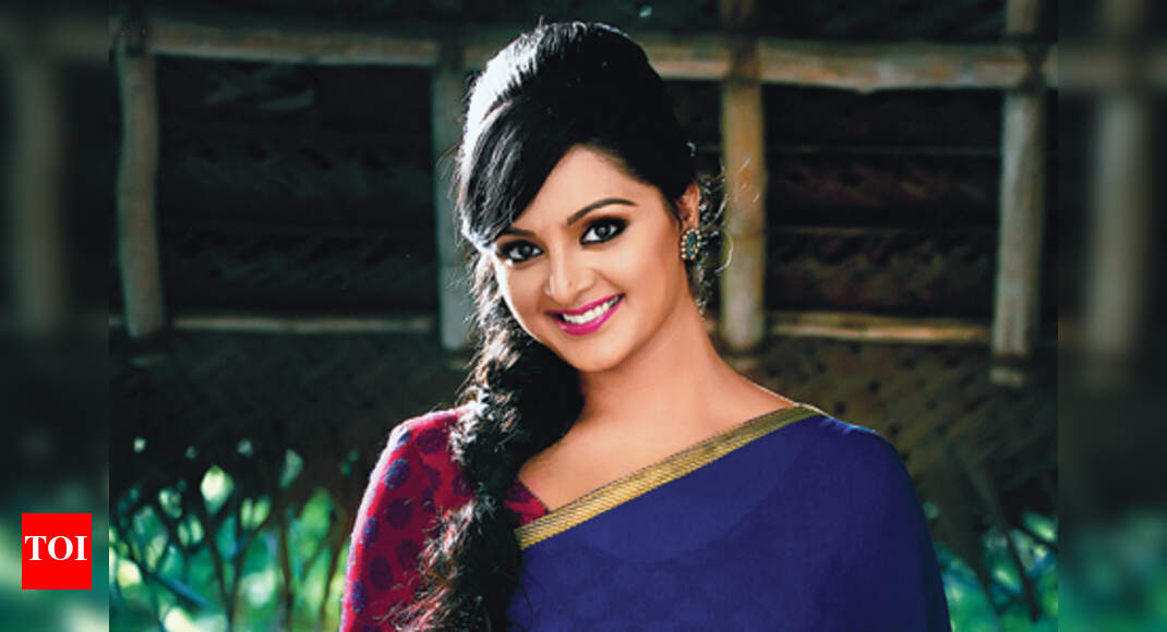 Manju to share screen space with Kunchacko | Malayalam Movie News ...