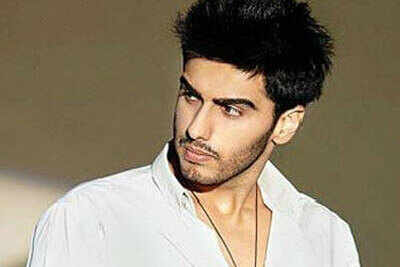 Arjun Kapoor scores his second half century in a row with Mubarakan after  after Half Girlfriend : Bollywood News - Bollywood Hungama