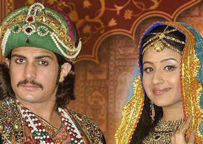 My equation with Rajat is no one’s business: Paridhi Sharma