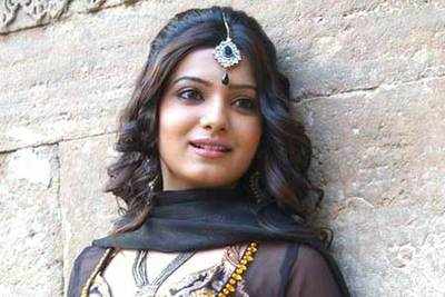Samantha turns choosy with her films