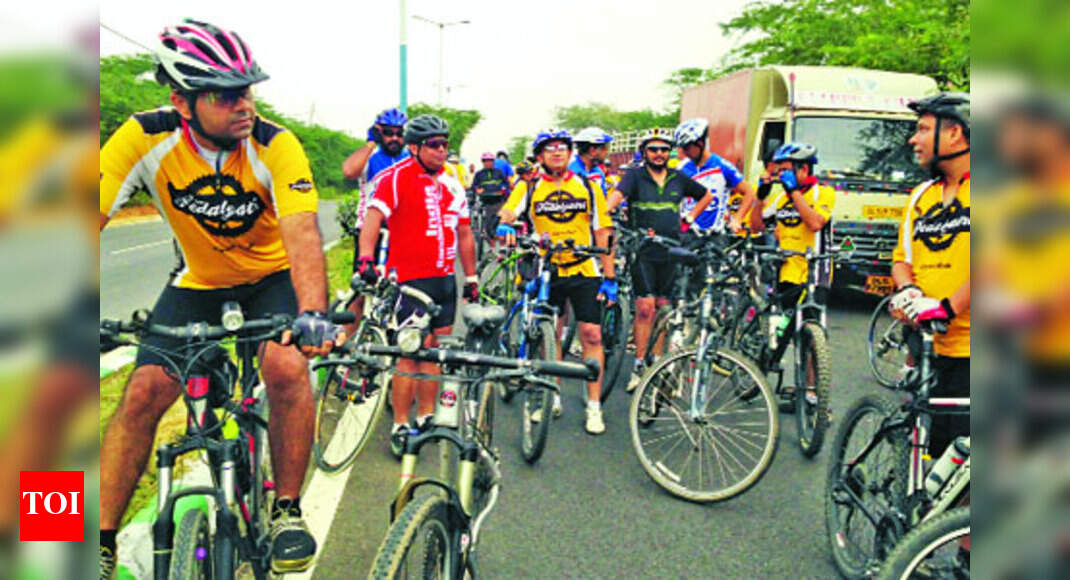 Gurgaon’s protest ride for rights - Times of India
