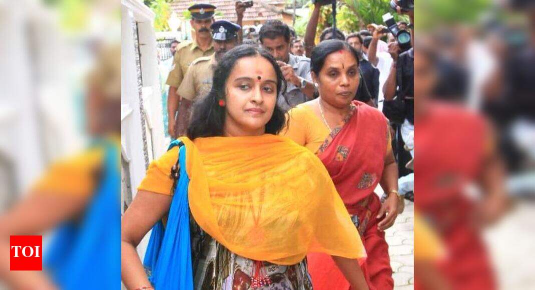 Shalu Menon, no more a censor board Member Malayalam Movie News