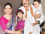 Sanjay Dutt with his wife Maanayata and their twins