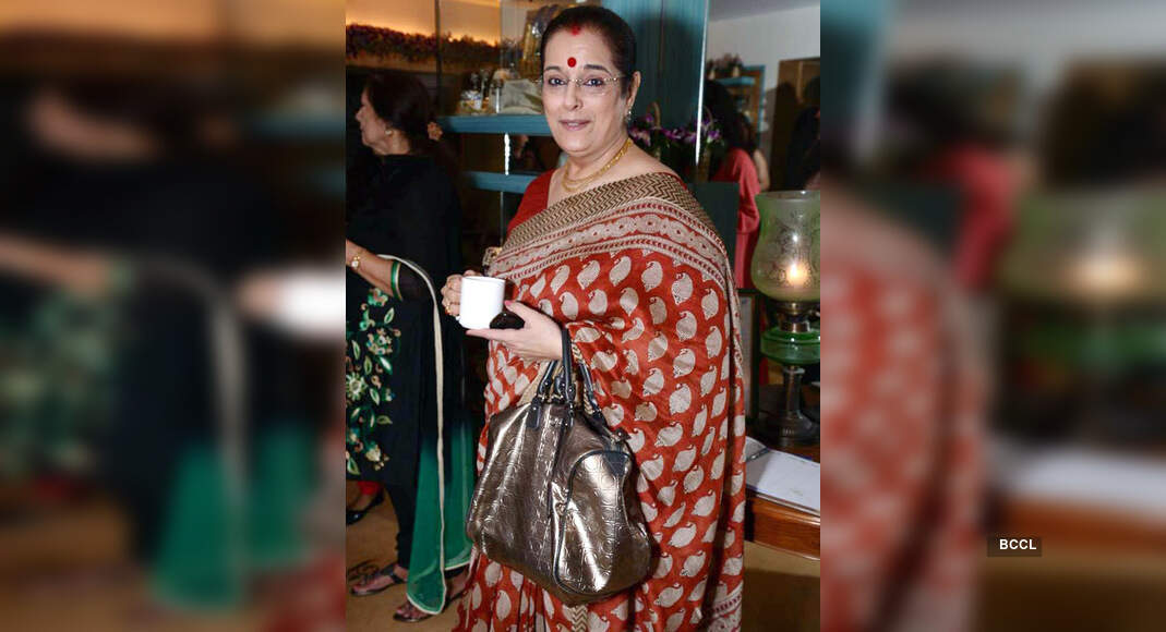 Poonam Sinha enjoys a cup of tea at the launch of Raveena Tandon and ...