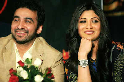 Sanjay Dutt - Raj Kundra resolve their differences?