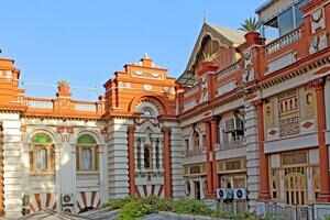 6 luxury hotels in Ahmedabad