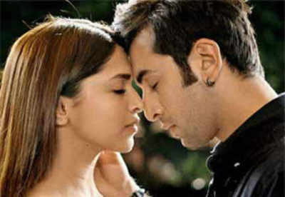 Ranbir Kapoor to romance Deepika in 'Window Seat'?