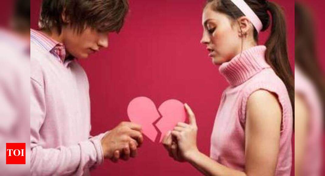 Breaking up with someone you weren't openly dating - Times of India