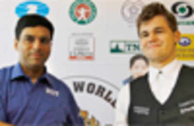 Anand promises attacking game in World Chess Championship