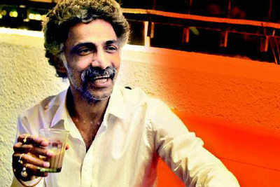 People used to call me a disease in theatre: Makarand Deshpande