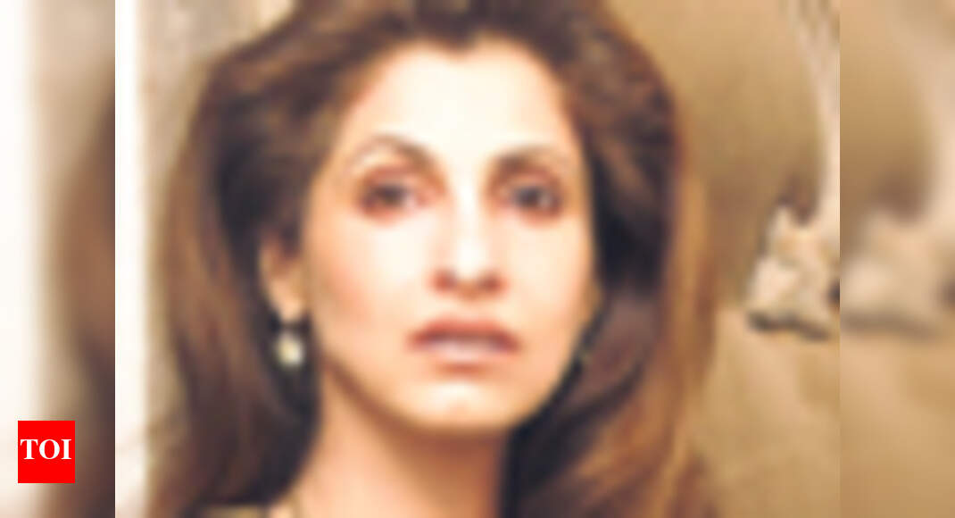 I'm a bathroom painter: Dimple | Hindi Movie News - Times of India