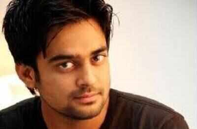 Only one T-shirt for Sharran | Tamil Movie News - Times of India