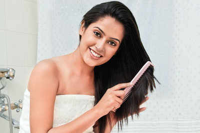 The right way to comb and brush your hair - Times of India