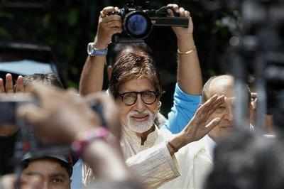 Delhi earthquake leaves Amitabh Bachchan in panic mode