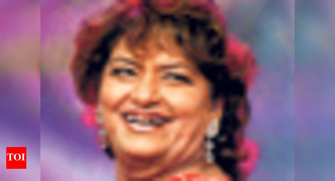 No need to wear a chaddi Saroj Hindi Movie News Times of India