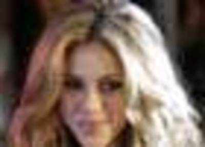 Shakira not to make a nude debut