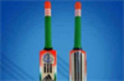 A new look bat for Tendulkar in final Test