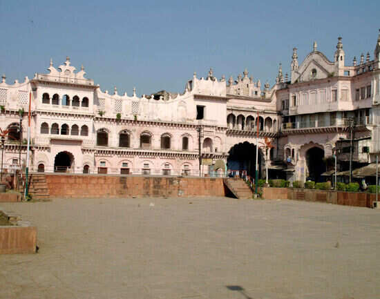 Shaukat Mahal and Sadar Manzil