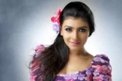 Meet the heroines of Chaddi Dosth  Kannada Movie News - Times of India