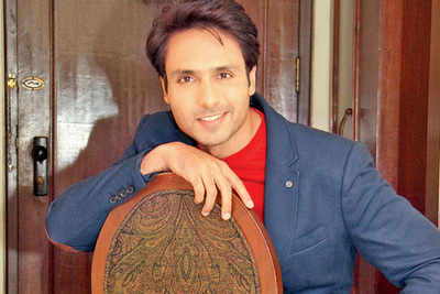 I want to entertain people with my acting, not with my personal life: Iqbal Khan