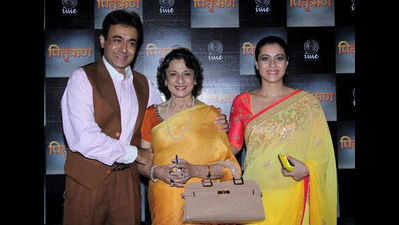 Kajol, Tanuja at the premiere of Nitish Bharadwaj's film in Pune