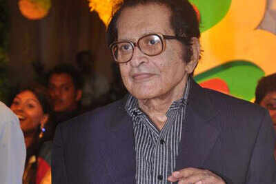 Manoj Kumar back for Shastri