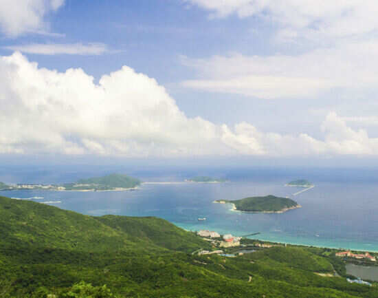Yalong Bay