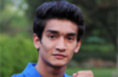 Indian boxers Shiva, Sumit bag WSB contracts