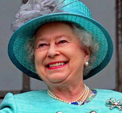 15 PIOs in UK queen’s honours list