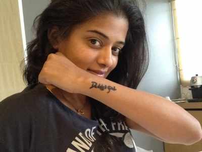 Priyanka Chopra flaunts her new summer tattoo : Bollywood News - Bollywood  Hungama