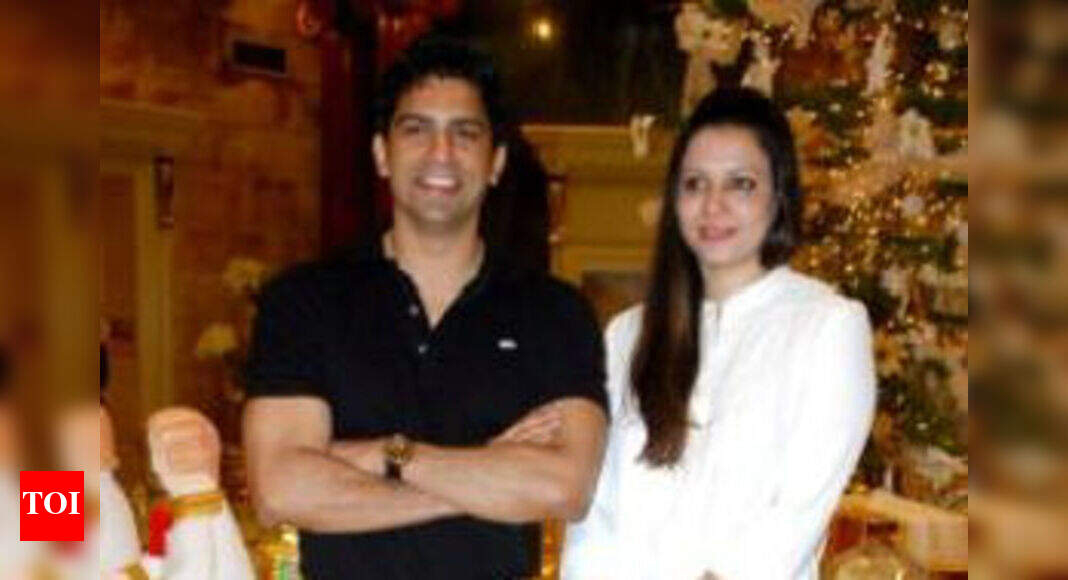Ashish Nair and Varuni Mohan celebrate New Year at ITC Windsor in ...