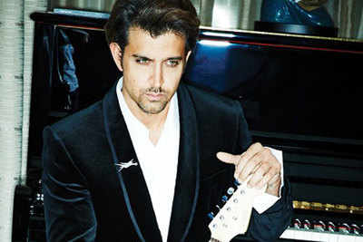 Stop writing your own screenplays, urges Hrithik