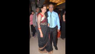 Dr Sanjay & Geetu Meghrajani's 25th wedding anniversary at Hotel Centre Point in Nagpur