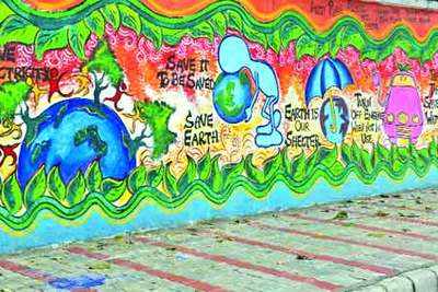 Kanpur roads get an arty makeover