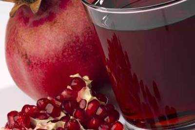 Drinking pomegranate juice on sale on empty stomach