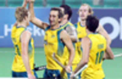 India suffer 2-7 thrashing by Australia after early domination