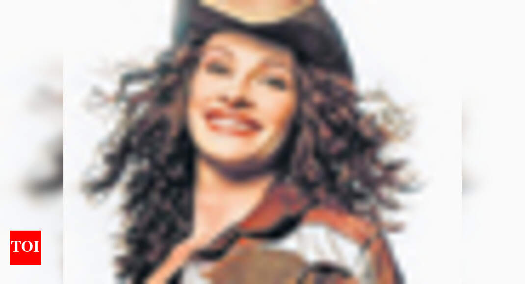 Julia feels liberated at 40! | English Movie News - Times of India