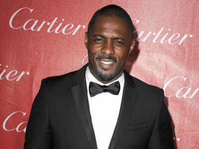 Idris Elba posts semi-naked photo on Twitter