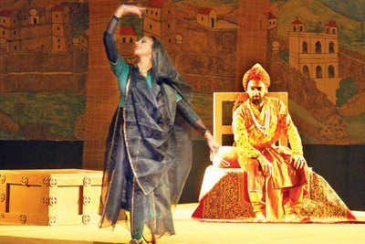Lucknow's theatre season gets a boost in no- shaadi season