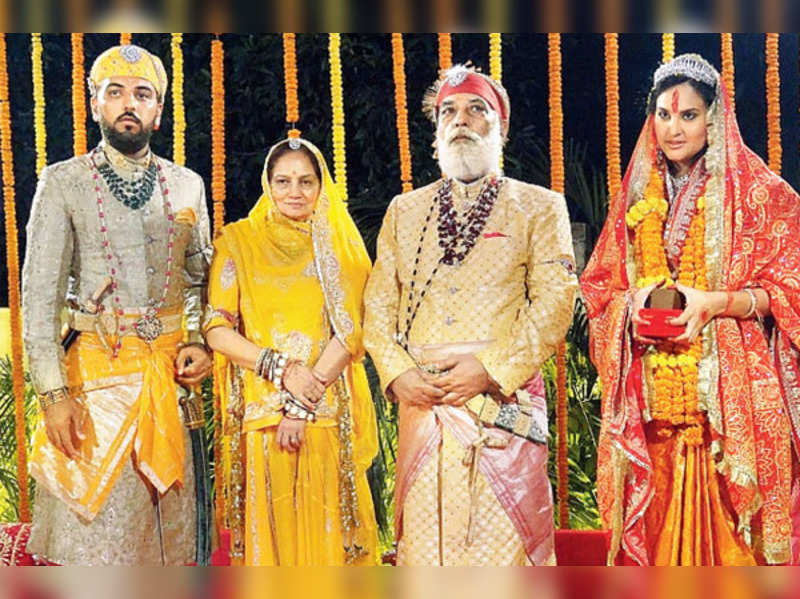 Udaipur prince Lakshyaraj Singh Mewar gets married to Nivritti, daughter of Odisha BJP president at Bhubaneswar