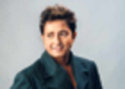 Sukhwinder competes with Sunidhi