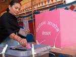 Polls begin in Nepal