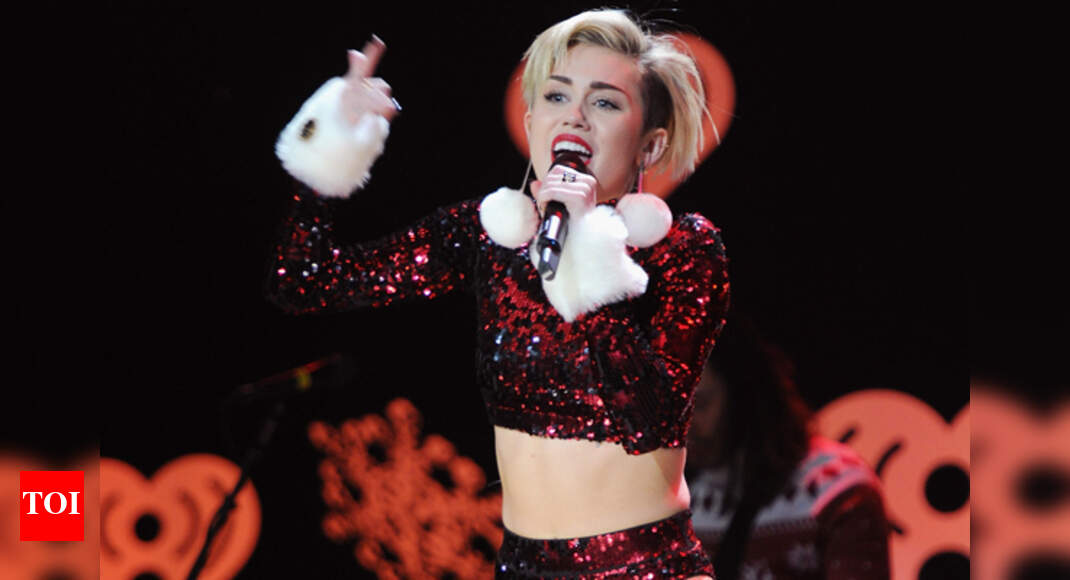 I want people to know me as a singer: Miley Cyrus | English Movie News ...