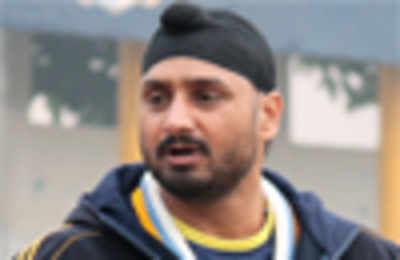 Harbhajan to lead Rest of India in Irani Cup, Gambhir included